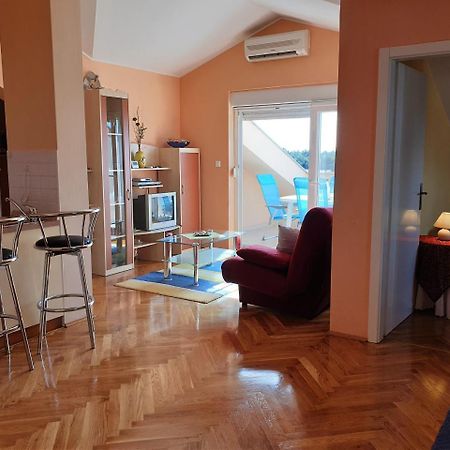 Apartment Valamar โนวาลยา ภายนอก รูปภาพ