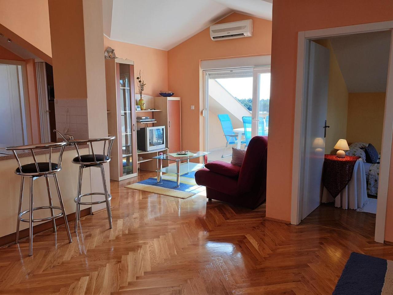 Apartment Valamar โนวาลยา ภายนอก รูปภาพ